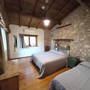 Corte Davini , Monzambano Italia